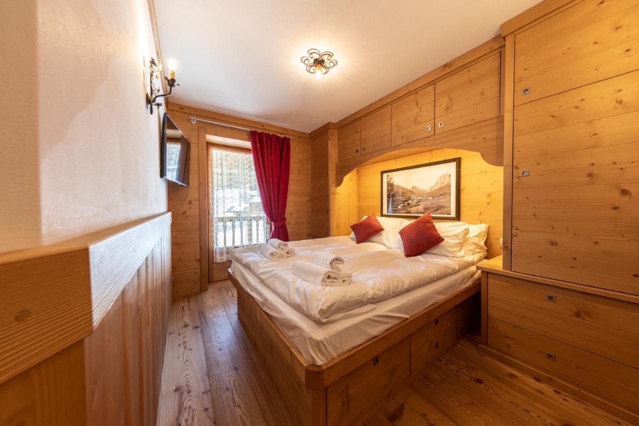 Cadin Apartment Cortina dʼAmpezzo Exteriör bild